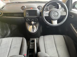 2011 Mazda Demio - Thumbnail