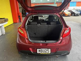 2011 Mazda Demio - Thumbnail