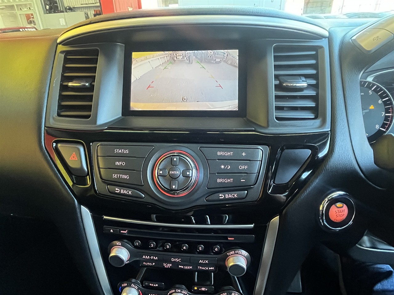 2015 Nissan pathfinder