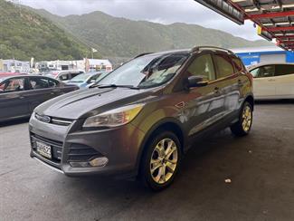 2015 Ford Kuga - Thumbnail