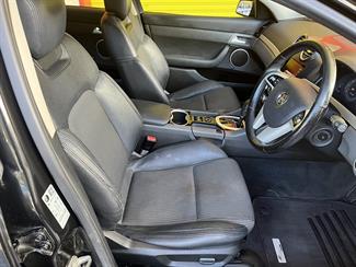 2012 Holden Commodore - Thumbnail