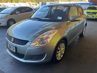 2011 Suzuki Swift - Thumbnail