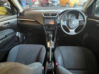 2011 Suzuki Swift - Thumbnail