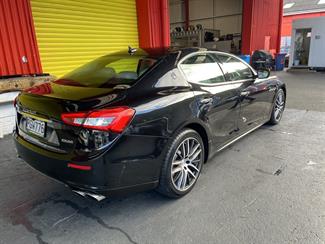 2015 Maserati Ghibli - Thumbnail
