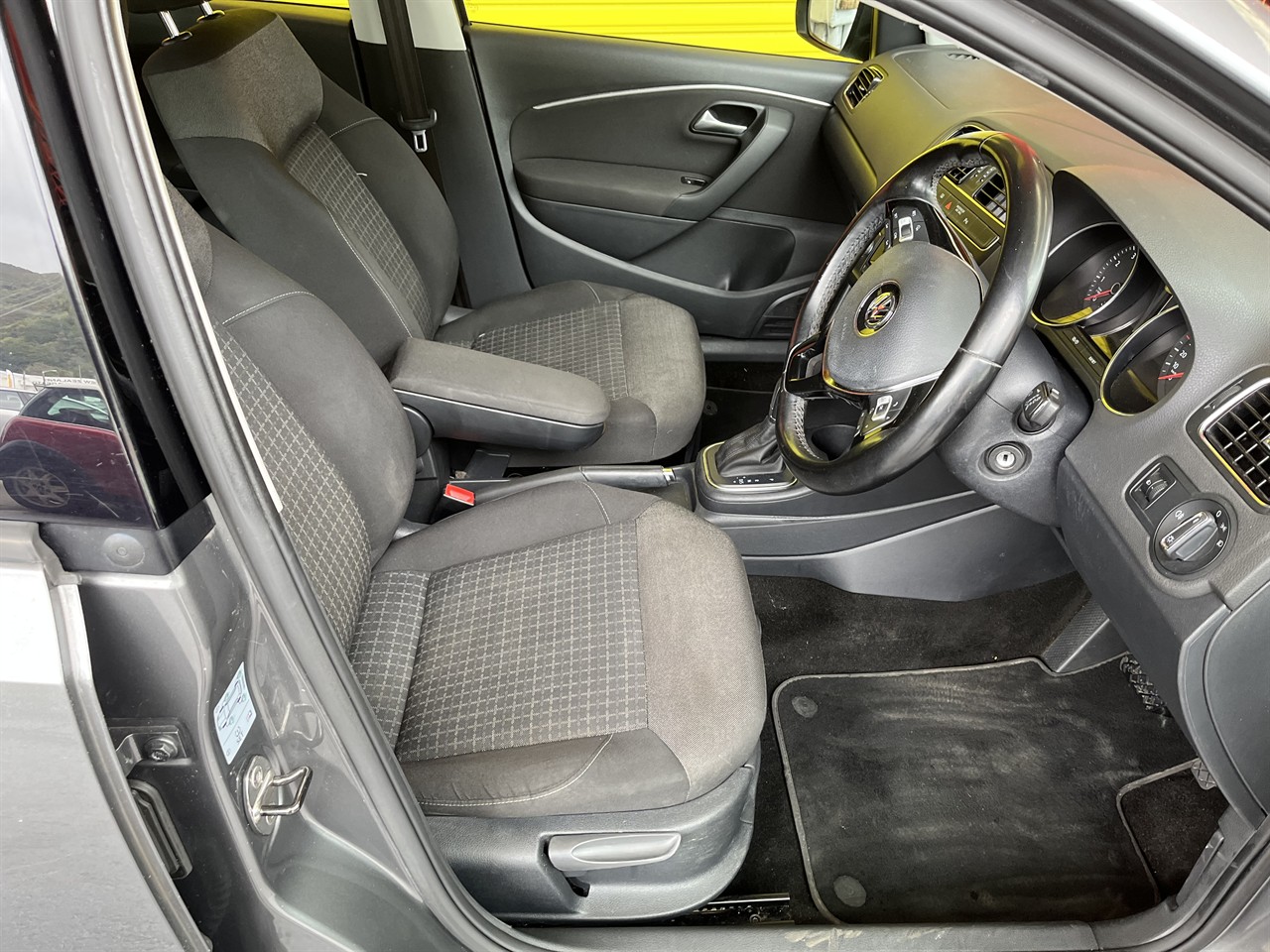 2016 Volkswagen Polo
