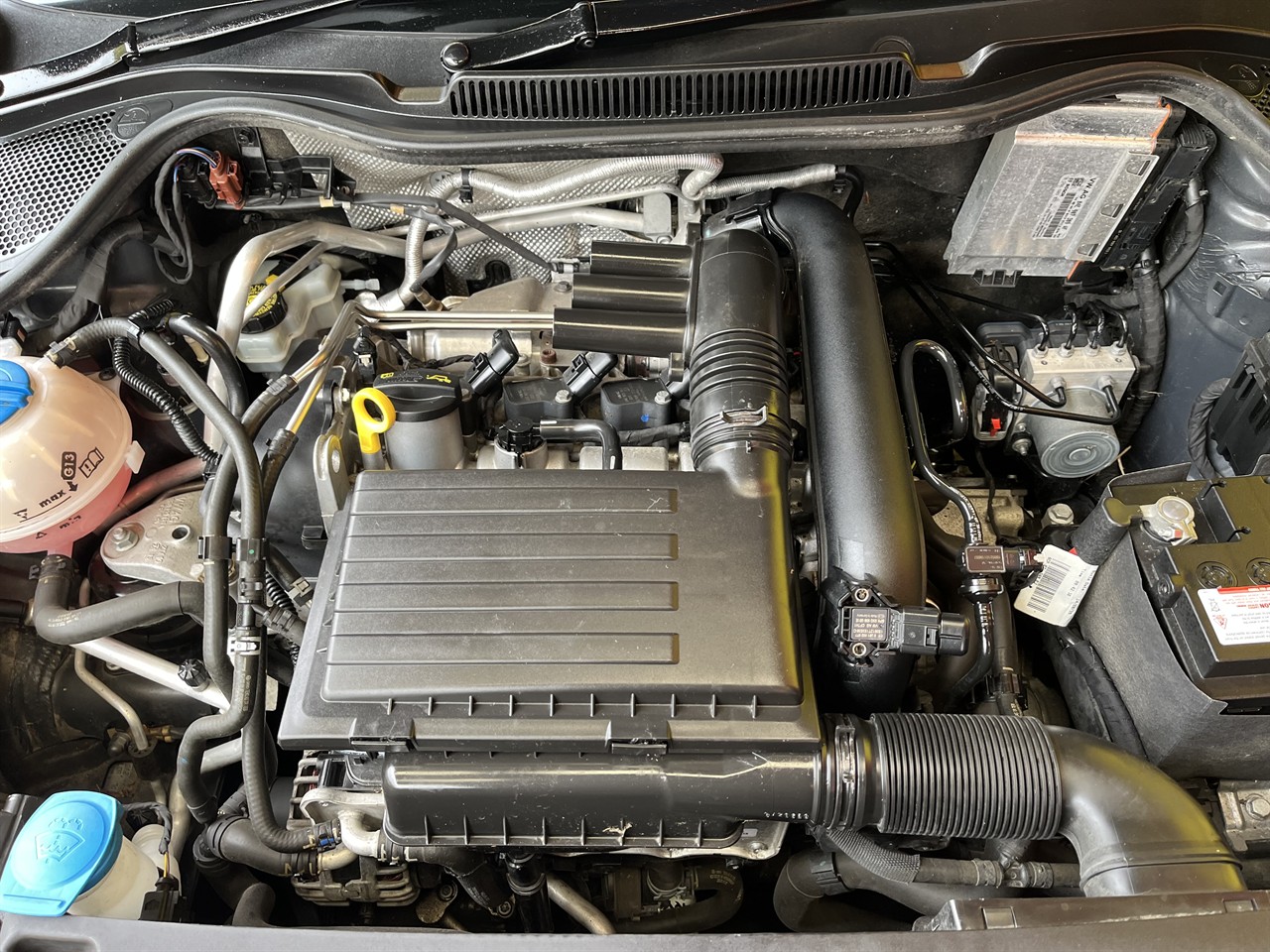 2016 Volkswagen Polo