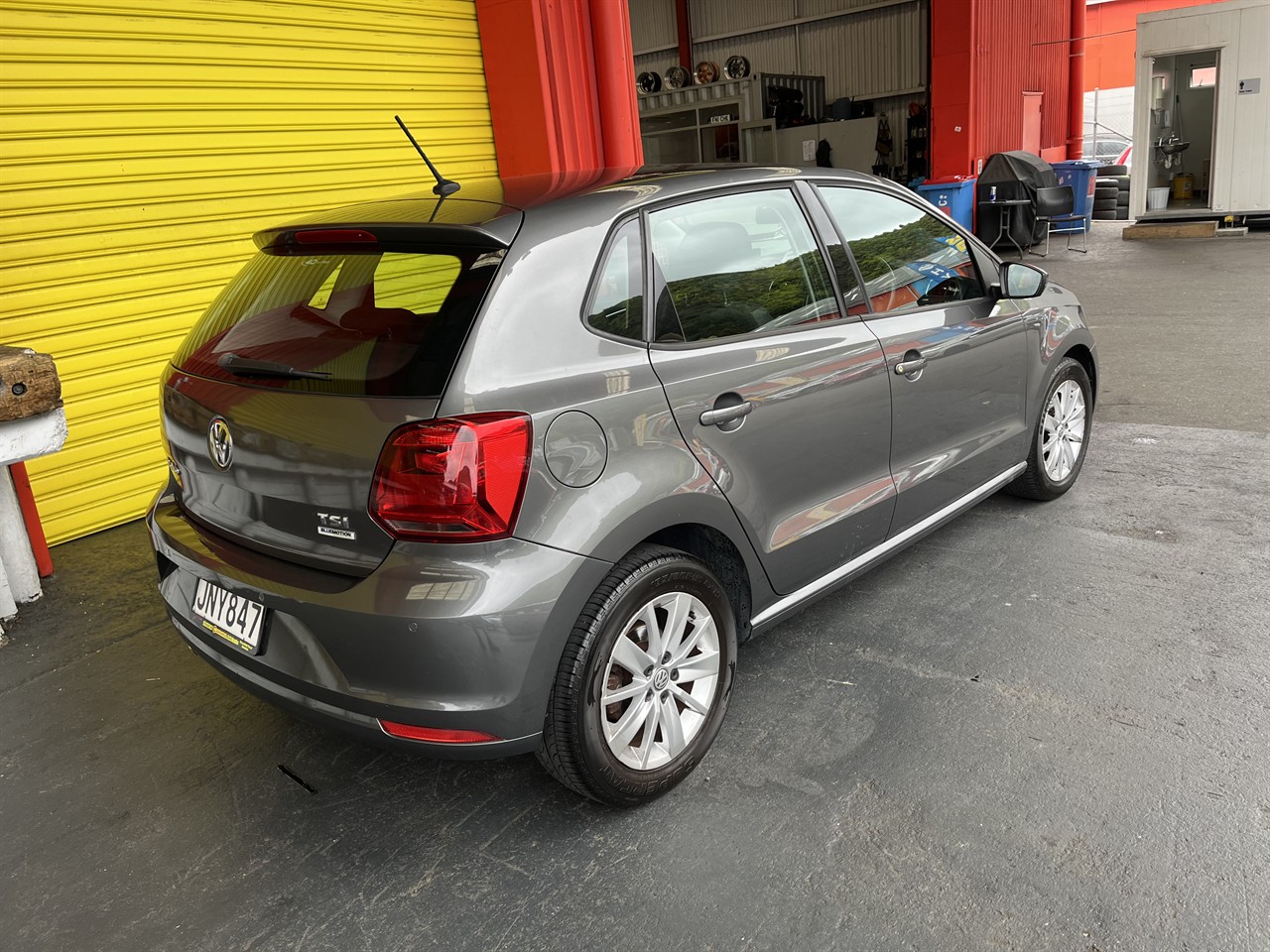 2016 Volkswagen Polo
