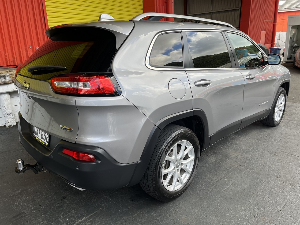 2017 Jeep Cherokee