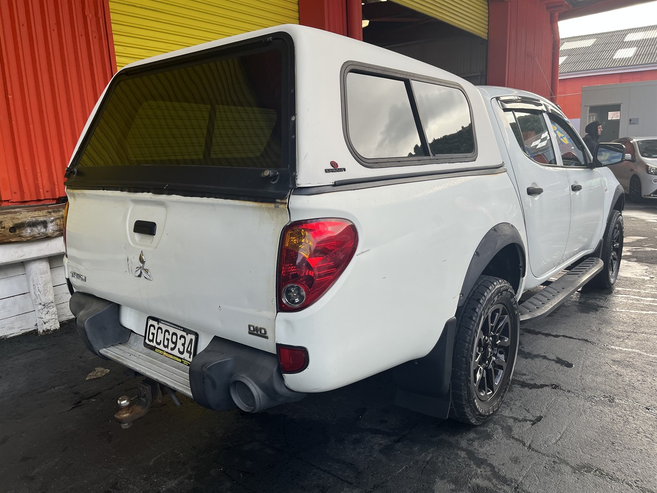 2011 Mitsubishi Triton