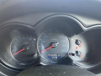2006 Mitsubishi Colt - Thumbnail