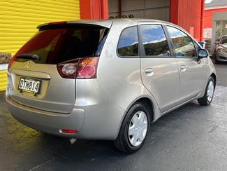 2006 Mitsubishi Colt - Thumbnail
