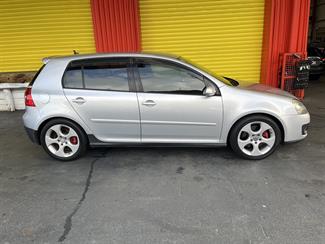 2007 Volkswagen Golf - Thumbnail