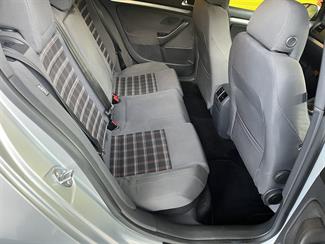 2007 Volkswagen Golf - Thumbnail