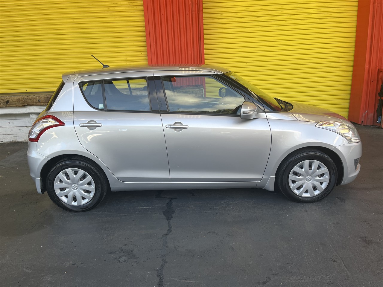 2012 Suzuki Swift