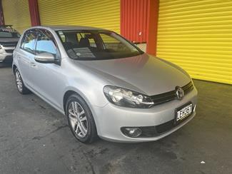 2009 Volkswagen Golf - Thumbnail