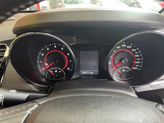 2013 Holden Commodore - Thumbnail