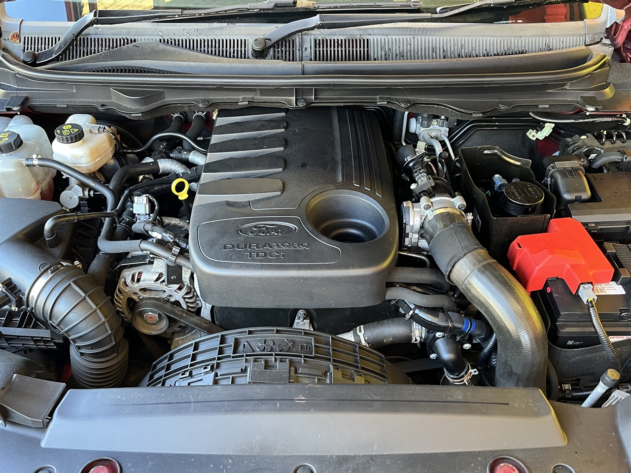 2016 Ford Everest