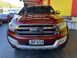 2016 Ford Everest - Thumbnail