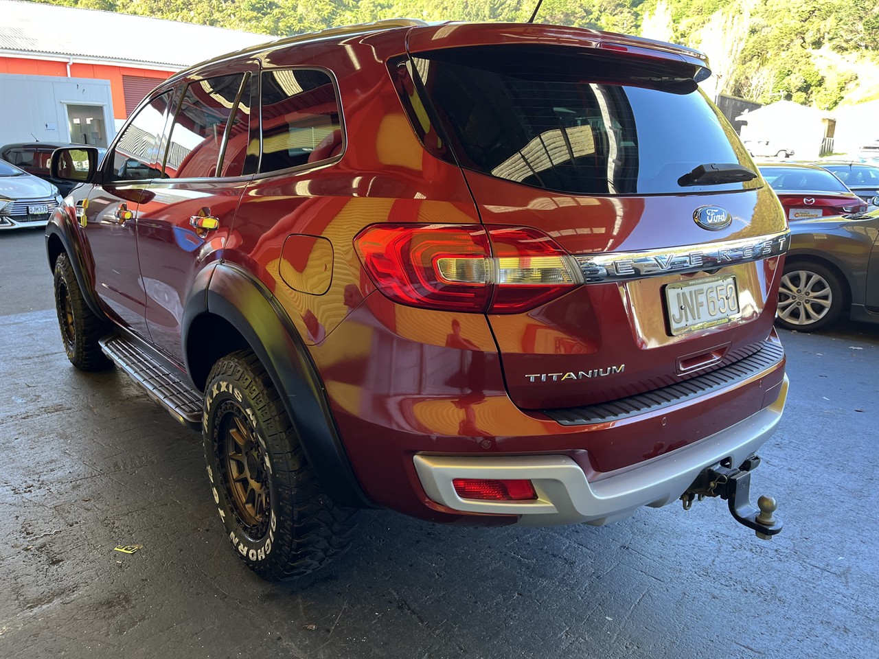 2016 Ford Everest