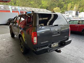 2008 Nissan Navara - Thumbnail