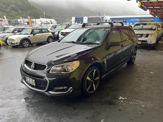 2017 Holden Commodore - Thumbnail