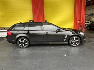 2017 Holden Commodore - Thumbnail
