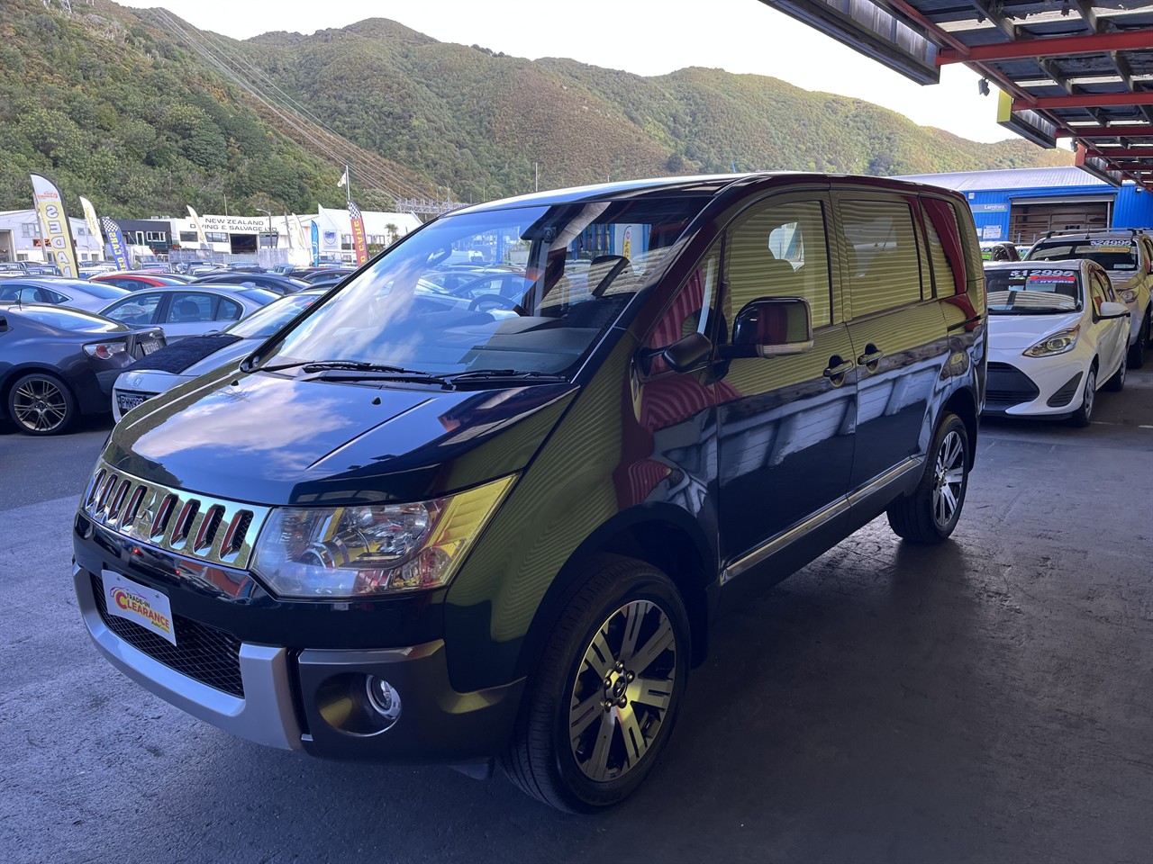 2013 Mitsubishi DELICA