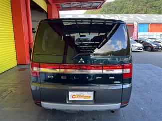 2013 Mitsubishi DELICA - Thumbnail