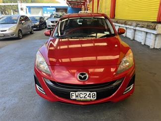 2011 Mazda MAZDA3 - Thumbnail