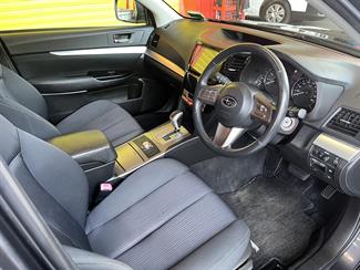 2010 Subaru Legacy - Thumbnail
