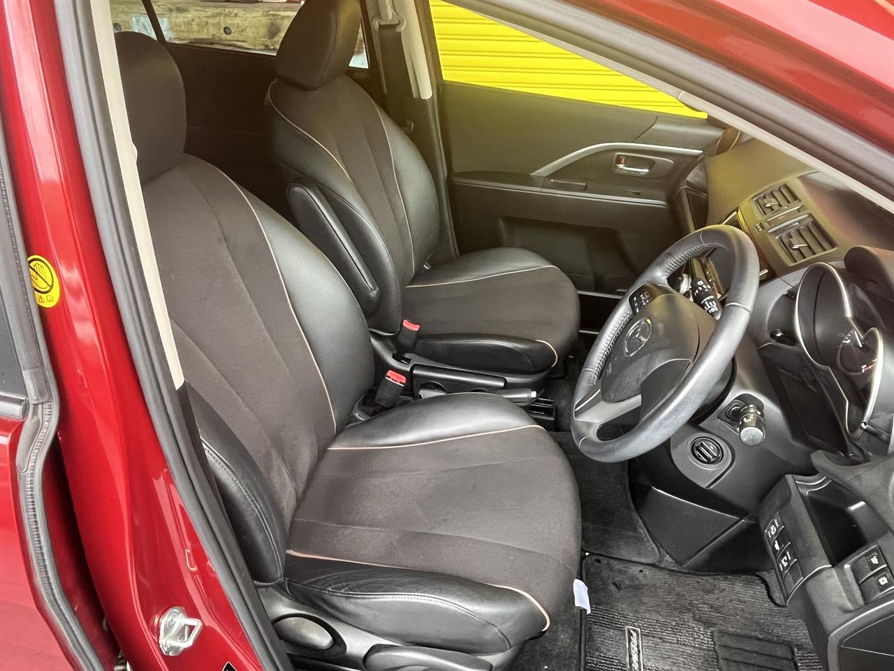 2013 Mazda Premacy