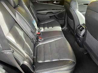 2017 Kia Sorento - Thumbnail