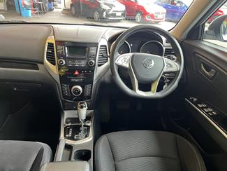 2015 Ssangyong Tivoli - Thumbnail