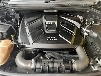 2013 Jeep Grand Cherokee - Thumbnail