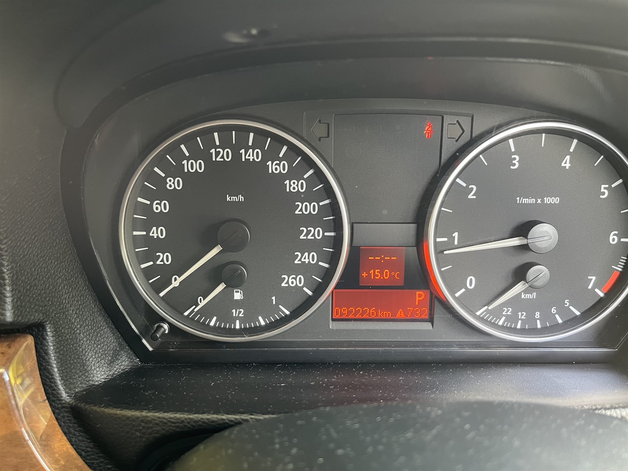 2006 BMW 320i