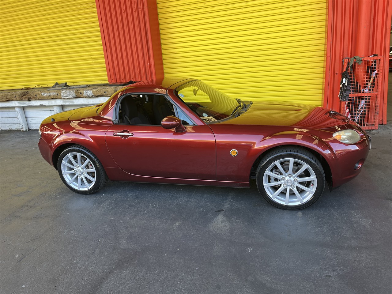 2006 Mazda Roadster