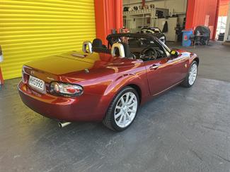 2006 Mazda Roadster - Thumbnail