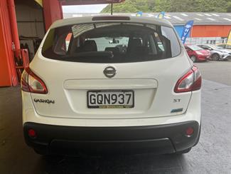 2012 Nissan Qashqai - Thumbnail