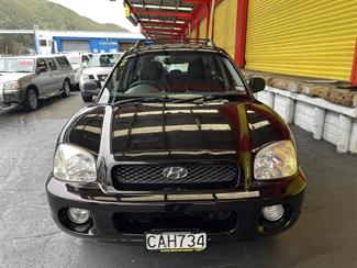 2004 Hyundai Santa Fe - Thumbnail