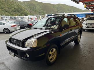 2004 Hyundai Santa Fe - Thumbnail
