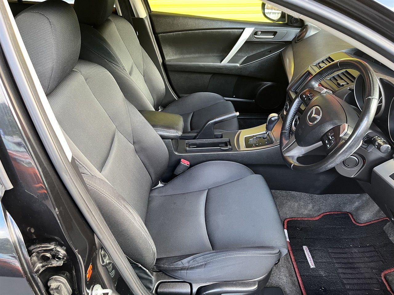 2009 Mazda Axela
