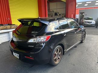 2009 Mazda Axela - Thumbnail