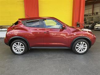 2012 Nissan JUKE - Thumbnail