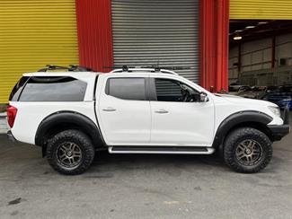 2015 Nissan Navara - Thumbnail