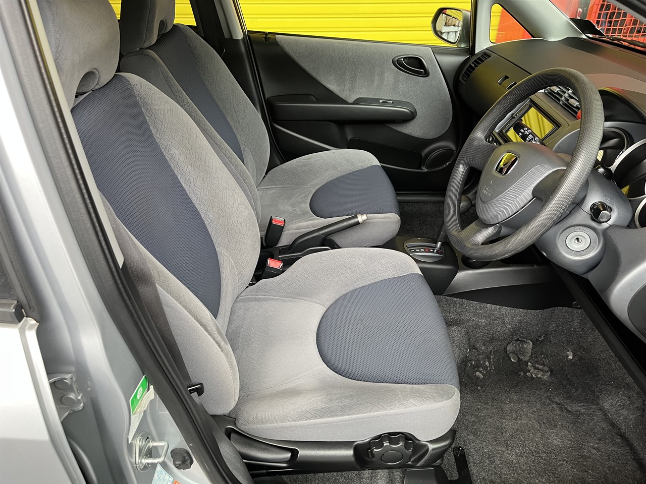 2004 Honda Fit