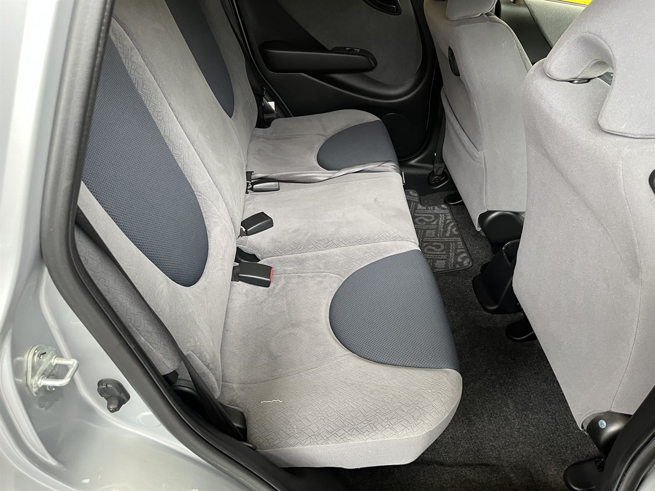 2004 Honda Fit