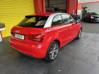 2011 Audi A1 - Thumbnail