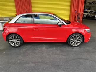 2011 Audi A1 - Thumbnail