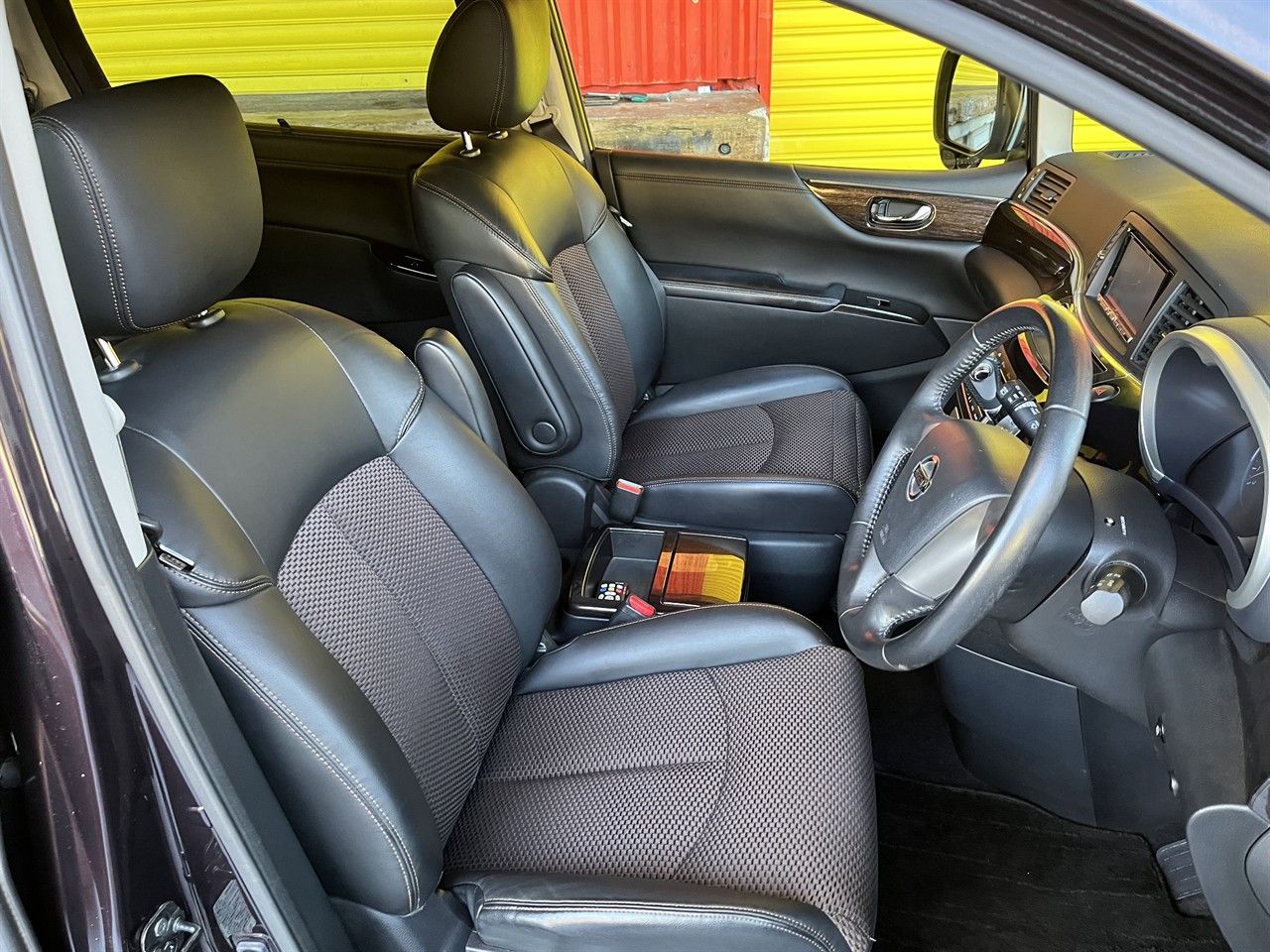 2012 Nissan ELGRAND