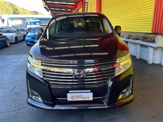 2012 Nissan ELGRAND - Thumbnail